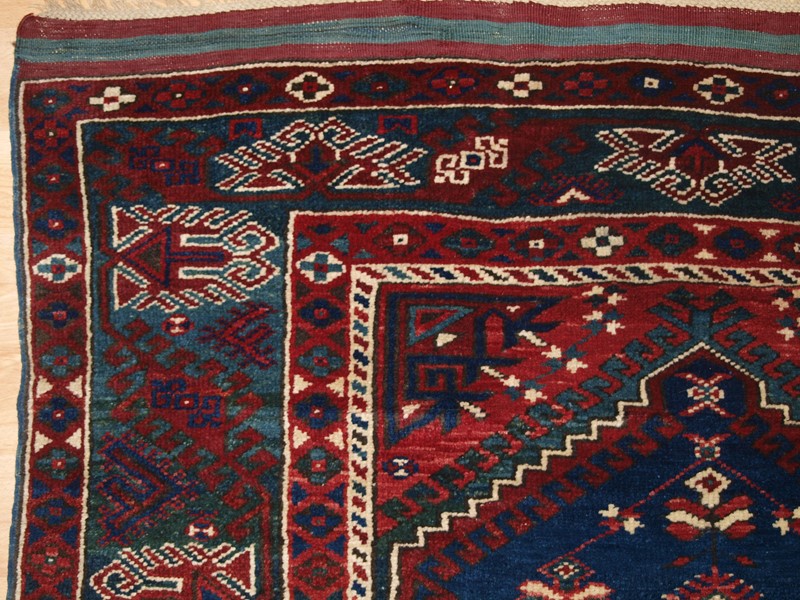 A Turkish Dosemealti Rug Of Traditional Design-cotswold-oriental-rugs-p5012298-main-637867389885396906.JPG