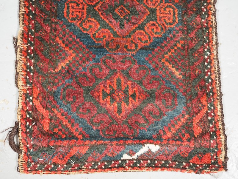 Antique Mushwani Baluch Pushti With Plain Back-cotswold-oriental-rugs-pb060084-main-637743997437975428.JPG