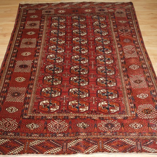 Antique Tekke Turkmen rug of classic design R-1868