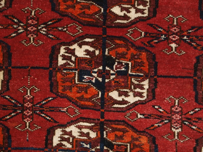 Antique Tekke Turkmen rug of classic design R-1868-cotswold-oriental-rugs-pb068119-main-637892451538283881.JPG
