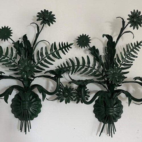 A Pair Of Italian Painted Tole 'Fern & Ox-Eye Daisy' Wall Sconces, 1960S