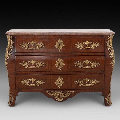 20Th Century Italian Chest Of Drawers