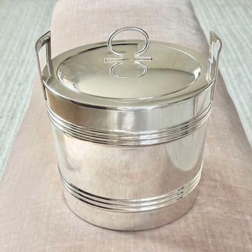 Fine Quality Mid 20th Century Silver plated ice bucket & lid