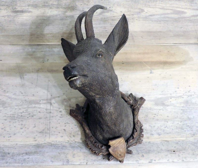 Carved Wooden Goats Head-dean-antiques-deer-main-638157222118918140.jpg