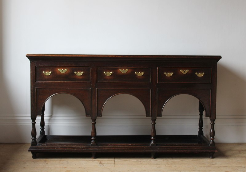 18Th Century Dresser-dean-antiques-img-1225-main-637498464213560033.JPG