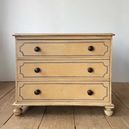 19Th Century Chest Of Drawers