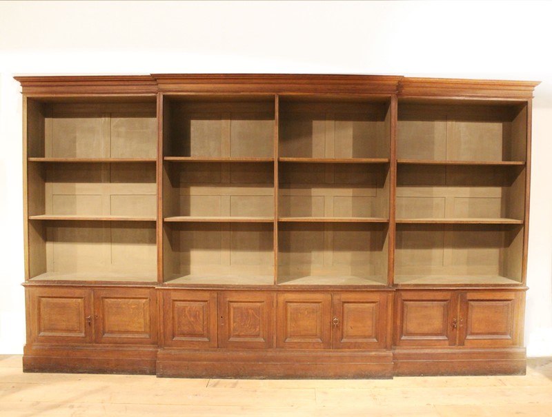 18Th Century Style Breakfront Bookcase-dean-antiques-img-2960-copy-main-637709287111353944.jpg
