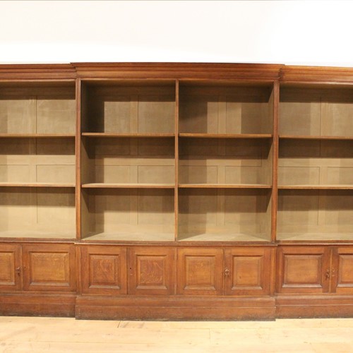 18Th Century Style Breakfront Bookcase