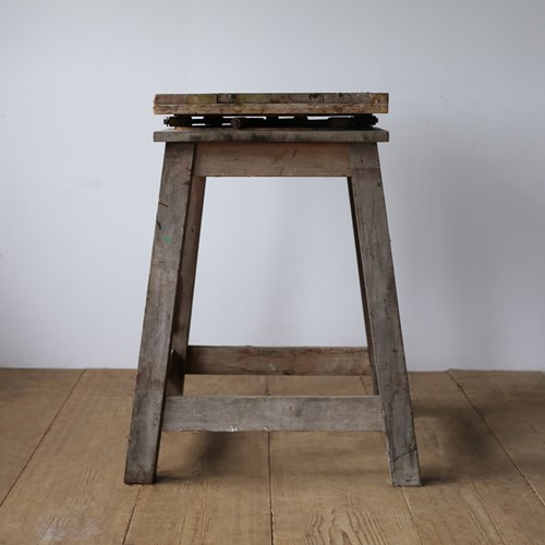 19Th Century Sculptor’S Stand