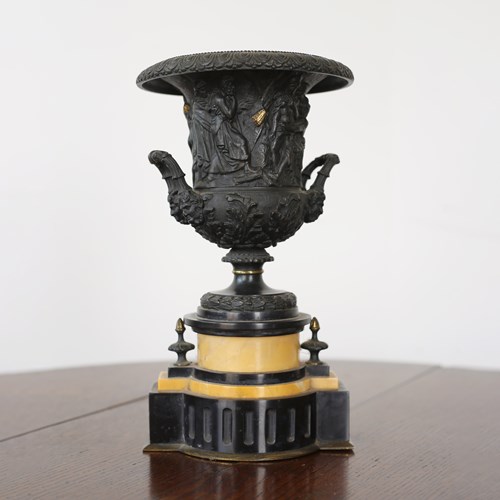 Medici Urn