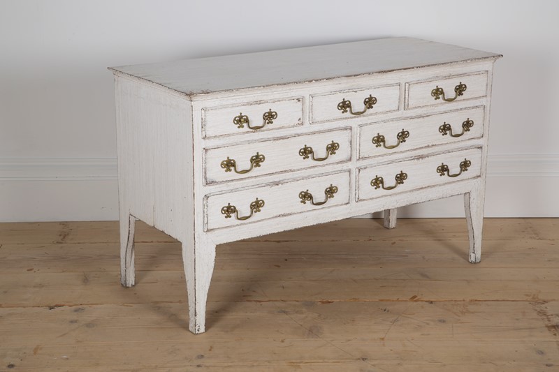 19Thc Chest Of Drawers Later Painted -dean-antiques-img-7277-main-636827103078454543.JPG