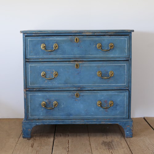 19Th Century Chest Of Drawers