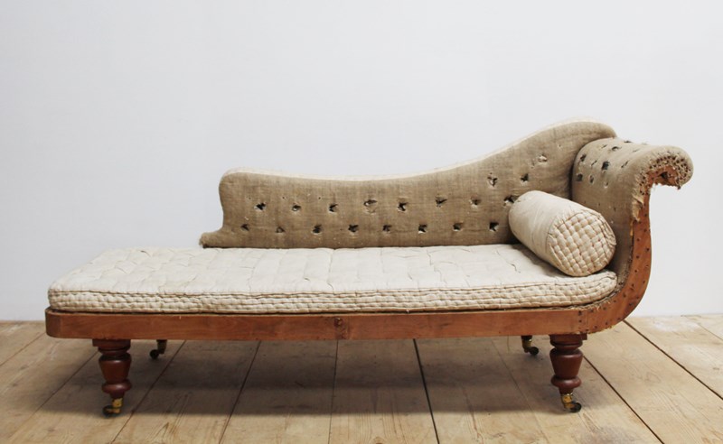 19Th Century Daybed-dean-antiques-img-8786-main-638265024570330789.JPG