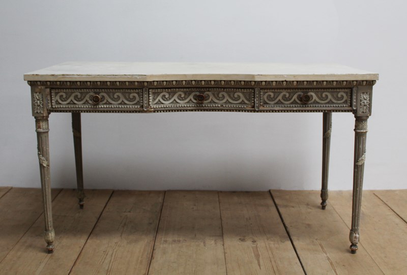 19Th Century Dressing Table-dean-antiques-img-8799-main-638265027594790210.JPG