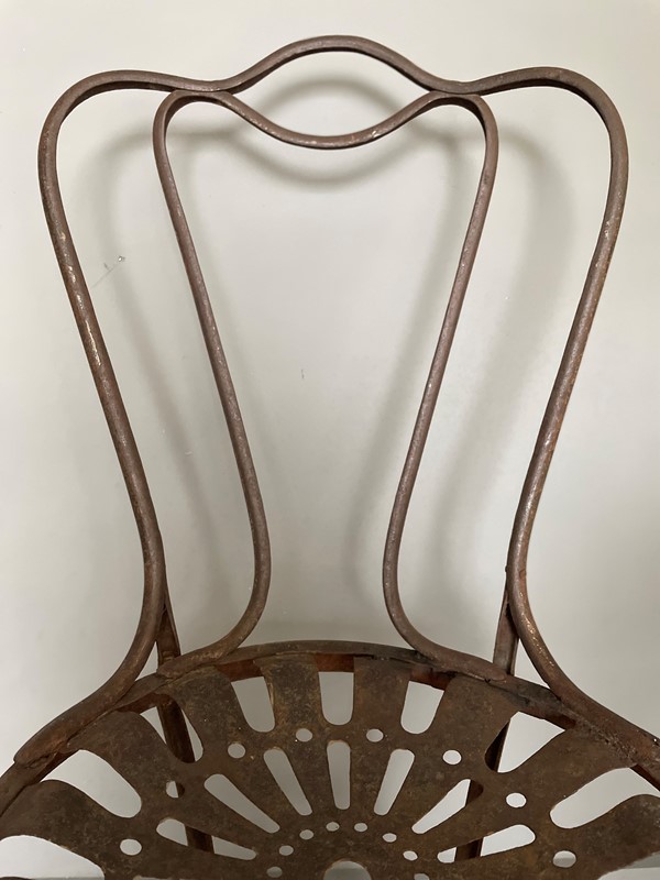 Antique Arras Bistro table and chairs-decorative-garden-antiques-arras-5-main-637794799373543573.jpg