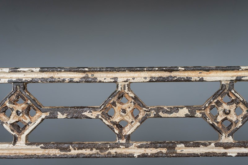 Antique Cast Iron Table Celebrating King Edward VII Reign-decorative-garden-antiques-dsc05552-main-638207120595482396.jpg