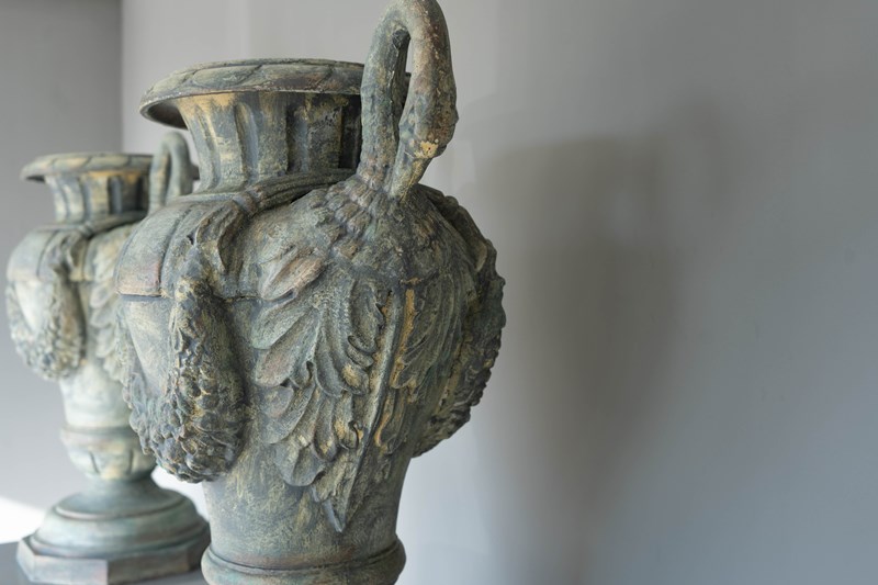 Pair Of French Antique Urns-decorative-garden-antiques-dsc05591-main-638207107493407799.jpg