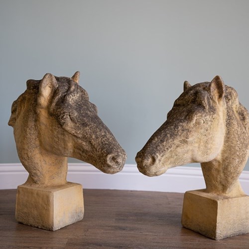 Decorative Pair Of Garden Horse Heads