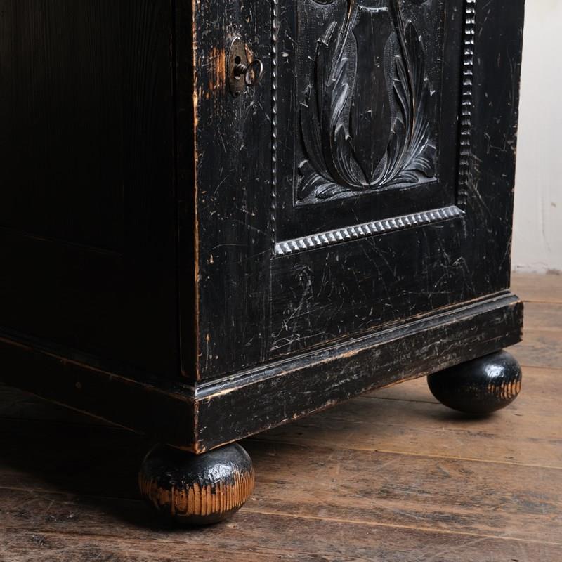 Antique Ebonized Pine Pedestal Desk-desired-effect-antiques-dscf1209-main-638112133114919071.JPG