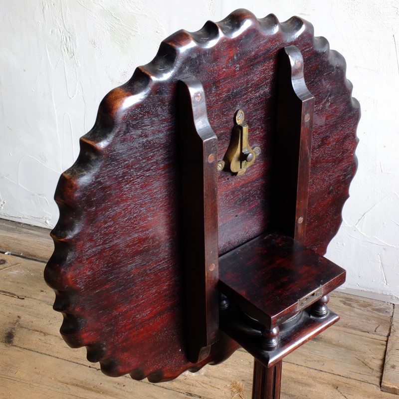 Antique George III style tilt top tripod table-desired-effect-antiques-dscf3081-main-637978936585383667.JPG
