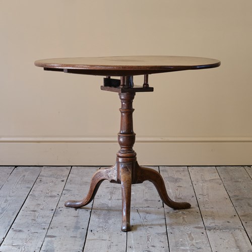 18Th Century Oak Tilt Top Pedestal Table