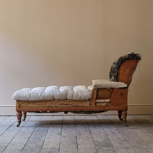 Howard & Sons Reclining Daybed C. 1900