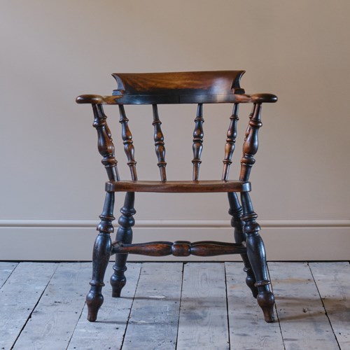 19Th Century Captains Windsor Chair