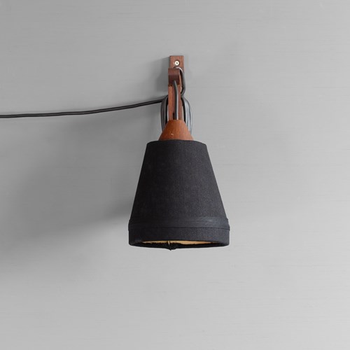 Extending Teak Wall Light
