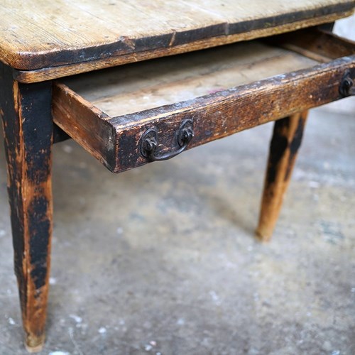 Good Mid-Victorian Black Painted Pine Farmhouse Table C.1870