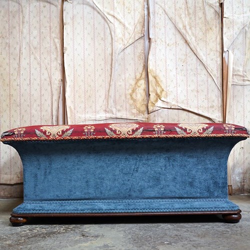 Early Victorian Mahogany Framed Country House Ottoman C.1840