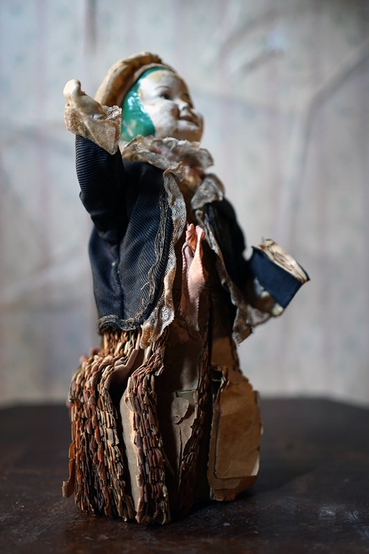  Large & Unusual French Papier-Mâché & Carton Fortune Telling Doll C.1850-doe-and-hope-frenchfortunretellingdoll10-main-638067063448639965.jpg