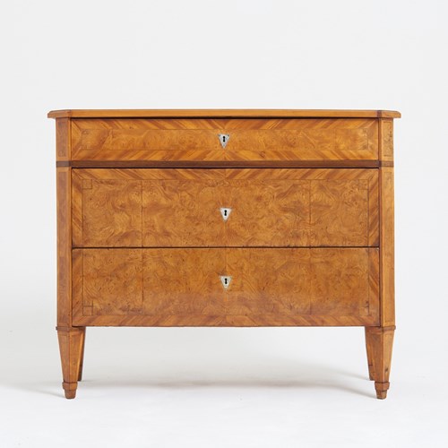 Early 19Th Century Swedish Walnut Chest Of Drawers