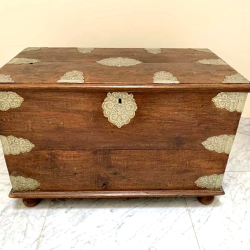 Early 18Th Century VOC Captains Chest.