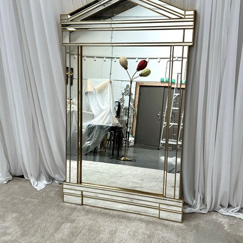 Neoclassical Mirror By Deknukt 