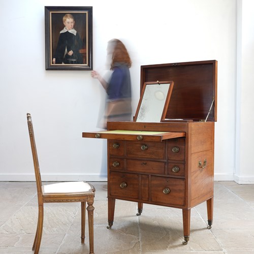 Mahogany George III Travelling Dressing Chest.