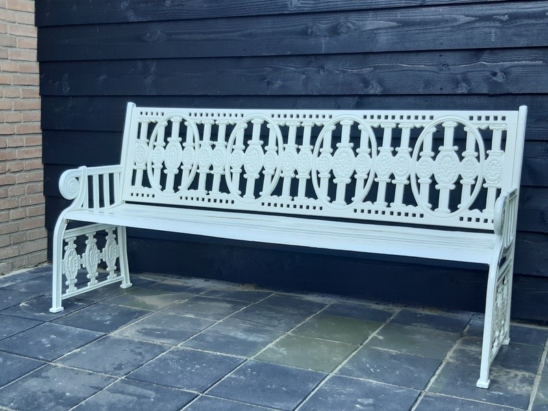 Antique cast iron garden bench 178 cm -empel-collections-antique-cast-iron-garden-bench-005-main-637711845357263749.jpg