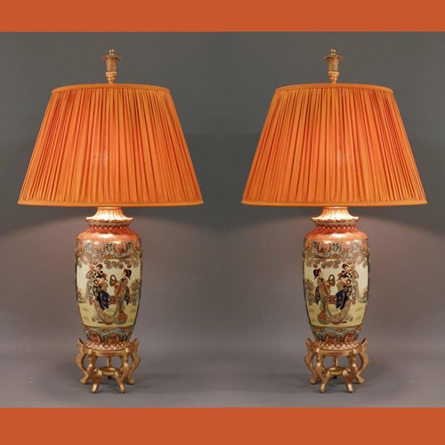 Pair of Chinese famille rose vases mounted as lamp