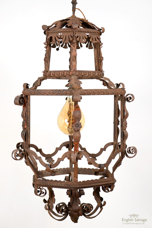 Antique Italian iron pendant light-english-salvage-b1860-1-main-637680979124384158.jpg