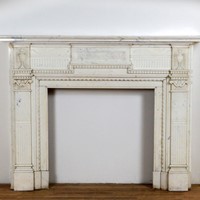Fine 19thC statuary marble fire surround