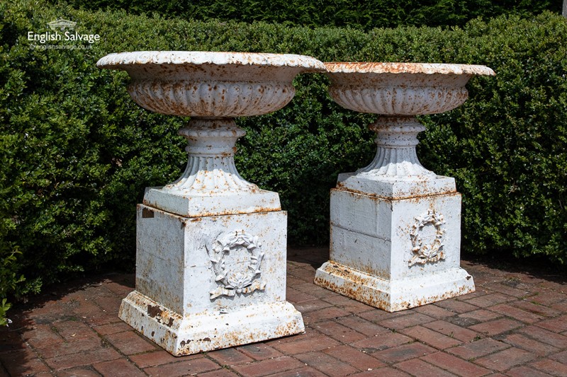 Victorian cast iron tazza urns on plinths-english-salvage-b3795-1-main-637864968065912989.JPG