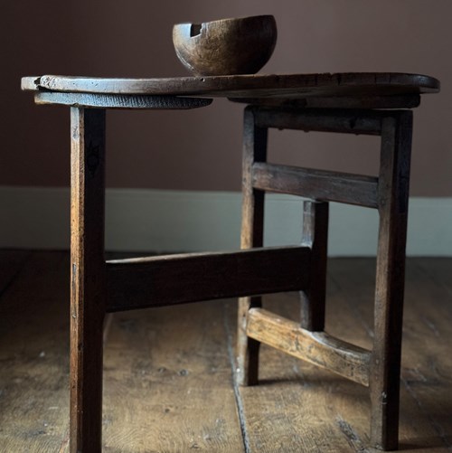 19Th Century Elm Gate Leg Table
