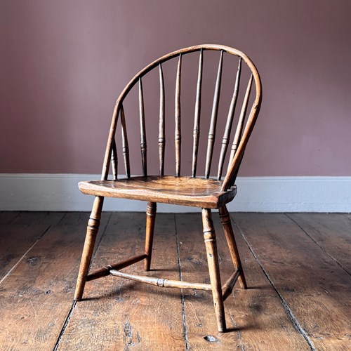 Early 19Th Century Hoop Back Windsor Chair