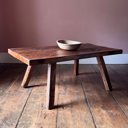 Large 19Th Century Pig Bench Coffee Table