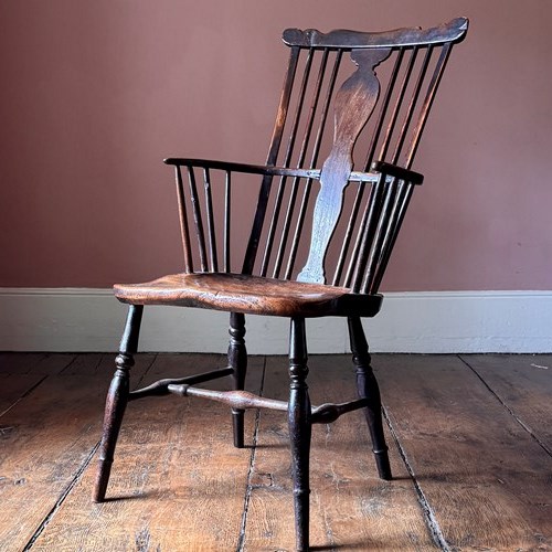 19Th Century Thames Gallery Windsor Chair