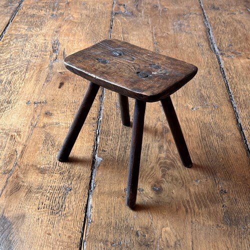 Elegant 19Th Century Elm Stool
