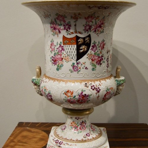 Antique Sampson Armorial Campana Vase