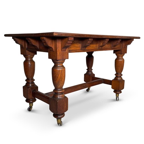 Victorian Oak Centre Table On Four Baluster Turned Legs