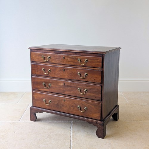 Antique George III Mahogany Chest Of Drawers C.1790