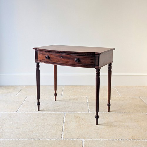 Antique Regency Mahogany Bow-Fronted Side Table C.1820
