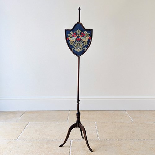 Antique George III Mahogany Tripod Pole Screen C.1800